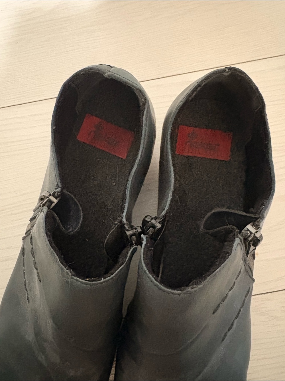Ladies Rieker size 9 booties - Picture 5 of 8